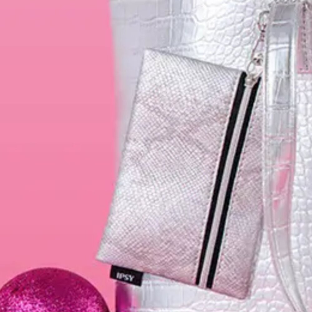 🌈4/$20 Brand New IPSY Strapped in Snakeskin Embossed Tiny Glam Bag Keychain - Picture 2 of 2